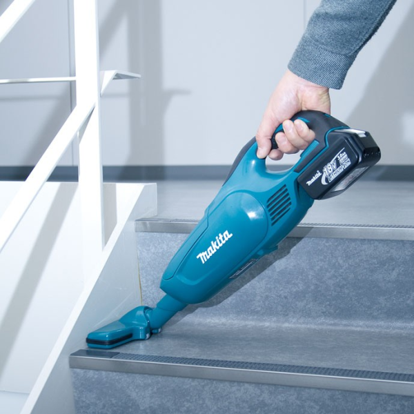DCL182Z  Máy Hút Bụi Dùng Pin(18v) (không Kèm Pin Sạc)
